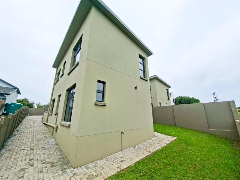 3 Bedroom Property for Sale in Hartenbos Heuwels Western Cape